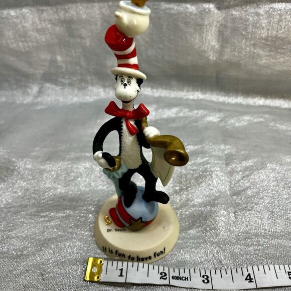 MINT Vintage 2000 Hallmark DR. SEUSS "HAT TRICKS"  Figurine 1E 8965 - Picture 4 of 5